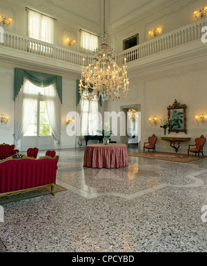 Villa Sandi. Der Sitz des gleichnamigen Weingutes. Crocetta del Montello, Treviso, Veneto, Italien. Stockfoto