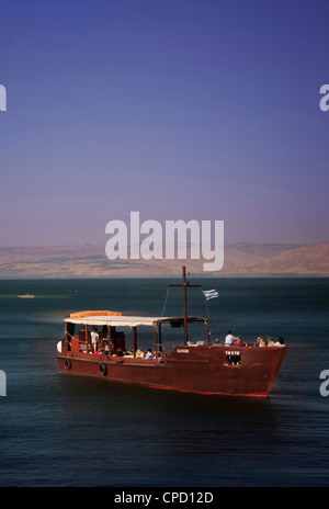 Touristenboot auf See Tiberias, dem See Genezareth, Nord Israel, Israel, Nahost Stockfoto