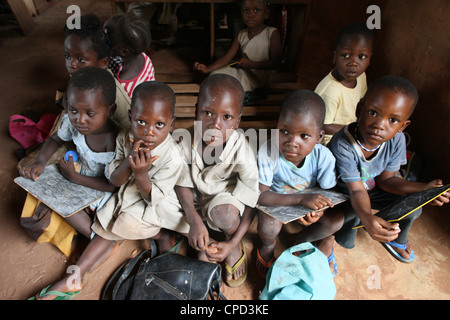 Grundschule in Afrika, Hevie, Benin, Westafrika, Südafrika Stockfoto