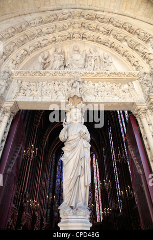 Jesus, Eingangsportal der oberen Kapelle Sainte-Chapelle, Paris, Frankreich Stockfoto