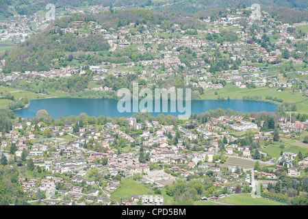 Blick vom Monte Generoso auf Lugano und den See in der Schweiz Stockfoto