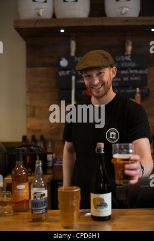 Apfelwein Tap Kneipe Euston London Stockfoto