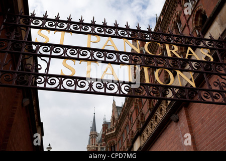 St Pancras Station Hotel London UK Stockfoto