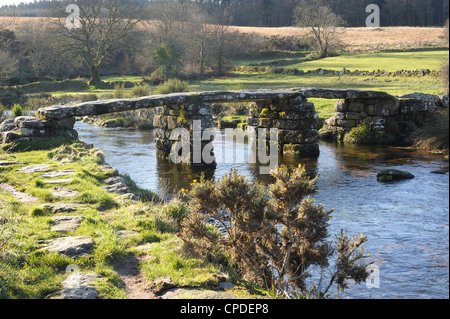 Klöppel Brücke bei Postbridge, Dartmoor Nationalpark, Devon, England, Vereinigtes Königreich, Europa Stockfoto