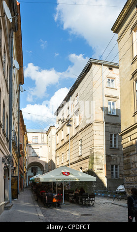 LVIV, UKRAINE - Mai 10: Virmensjka (Armenisch) Straße am 10. Mai 2012 in Lwiw, Ukraine Stockfoto