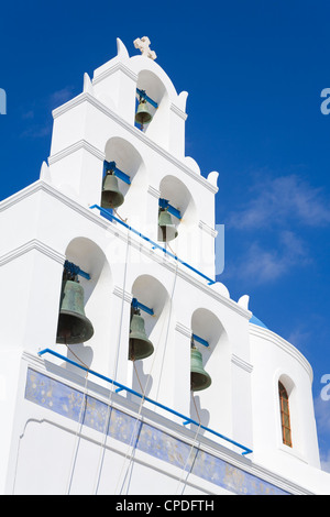 Griechisch-orthodoxe Kirche in Oia Dorf, Santorin, Kykladen, griechische Inseln, Griechenland, Europa Stockfoto