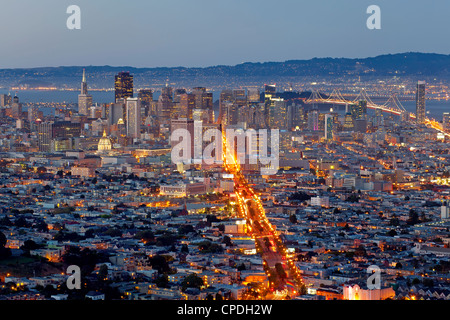 Skyline der Stadt von Twin Peaks, San Francisco, California, Vereinigte Staaten von Amerika, Nordamerika gesehen Stockfoto