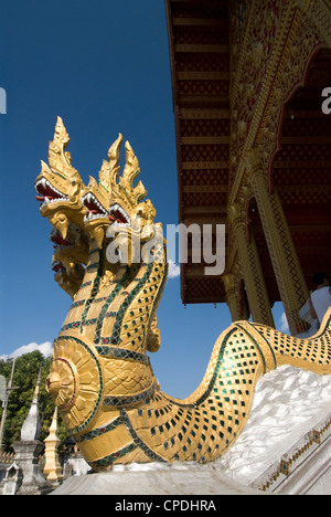 Naga-Köpfe, Wat Nong, Luang Prabang, Laos, Indochina, Südostasien, Asien Stockfoto