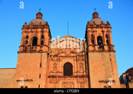 Kirche von Santo Domingo (Iglesia de Santo Domingo), ehemaliges Kloster, Stadt Oaxaca, Oaxaca, Mexiko, Nordamerika Stockfoto