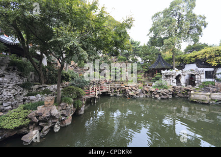 Steingarten, Yu Yuan (Yu) Gärten, Shanghai, China, Asien Stockfoto