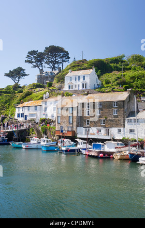 Am Hafen von Polperro in Cornwall, England, Vereinigtes Königreich, Europa Stockfoto