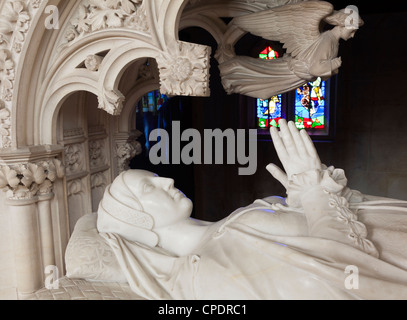 Das Grab von Katherine Parr (1512 - 1548) in Sudeley Castle Chapel in der Nähe der Cotswold-Stadt Winchcombe, Gloucestershire.UK Stockfoto