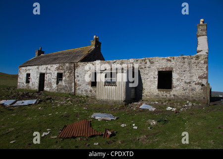 Zeigen Sie zerstörten Croft Haus auf Sanday, Isle von Canna, kleinen Inseln, Schottland Stockfoto