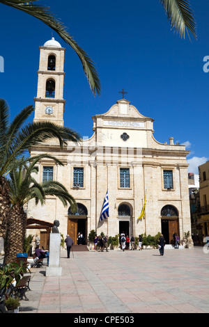 Die Kathedrale, Platia Mitropoleos, Chania (Hania), Region Chania, Kreta, griechische Inseln, Griechenland, Europa Stockfoto