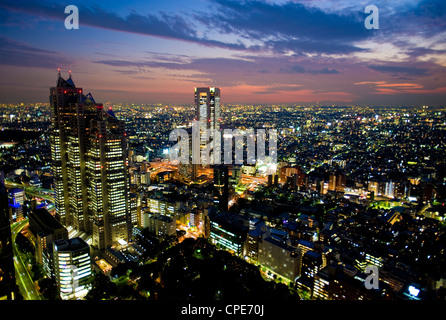 Blick vom Tokyo Metropolitan Building, Shinjuku, Tokio, Japan, Asien Stockfoto