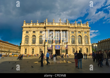 Europa Italien Piemont, Turin Piazza Castello Palazzo Madama Stockfoto