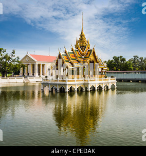 Phra Thinang Aisawan Thyphya-Kunst, der Sommerpalast nördlich von Bangkok, Thailand, im Jahre 1876 von König Chulalongkorn gebaut. Stockfoto