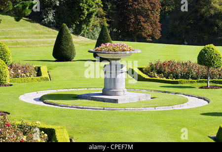 Schöne italienische Gärten im Powerscourt Herrenhaus im County Wicklow, Irland. Stockfoto