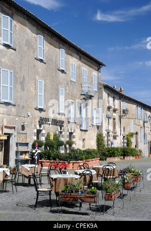 Hotel Virgilio und Bestandteil der Piazza Duomo in Orvieto, Umbrien, Italien Stockfoto