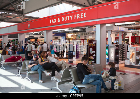 Steuer- und zollfreien Shopping Center im internationalen Flughafen "Scheremetjewo", Moskau, Russland Stockfoto