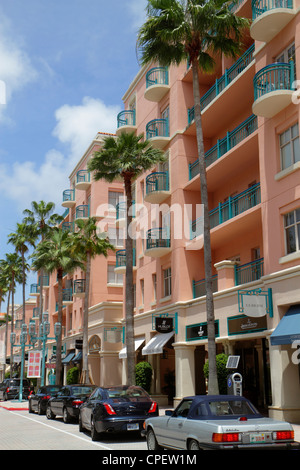 Boca Raton Florida, Palm Beach County, Mizner Park, Plaza Real, gehoben, Shopping Shopper Shopper Shopper Shops Markt Märkte Marktplatz Kauf Verkauf, ret Stockfoto