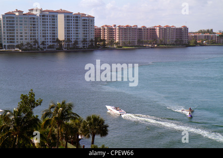 Boca Raton Florida, Palm Beach County, Lake Palm Beach County, Boca Raton, Intracoastal Spanish River Water, Eigentumswohnungen Eigentumswohnungen Wohnsitz Stockfoto
