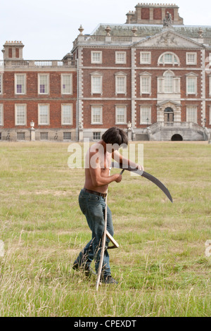 Simon Damant ist eines der Immobilien Manager in Wimpole Hall und Home Farm. Stockfoto