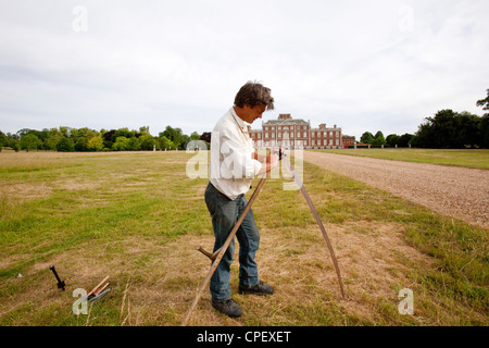 Simon Damant ist eines der Immobilien Manager in Wimpole Hall und Home Farm. Stockfoto