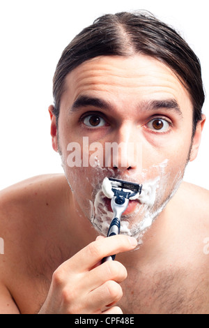 Lustige Jüngling rasieren nach Bad isoliert auf weißem Hintergrund. Stockfoto