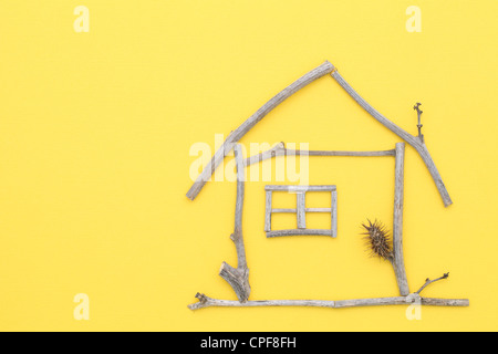 Haus aus Zweigen Stockfoto