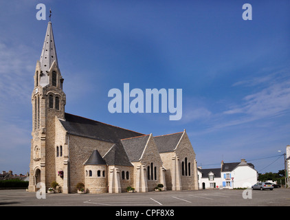 Kirche Saint-Pierre de Quiberon im Département Morbihan in der Bretagne im Nordwesten Frankreichs Stockfoto