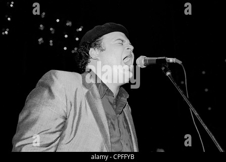 David Lynn Thomas, Punk-Band Pere Ubu Sänger, im Konzert. Archiv Foto in Zagreb, Kroatien, 1986. Stockfoto