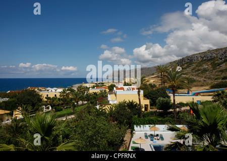 Anzeigen von Minos Imperial Luxury Beach Resort & Spa in Milatos Dorf in der Nähe der Küstenstadt Agios Nikolaos auf Kreta Insel Griechenland Stockfoto