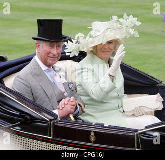 Porträt von Prinz Charles und seine Frau Camilla, Ascot, Großbritannien Stockfoto