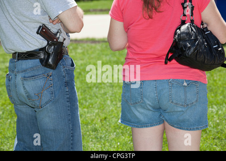 Pistole Befürworter Kundgebung gegen Aufhebung Michigans "Stand Your Ground" Gesetzes Stockfoto