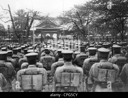 Veranstaltung, Zweiter Chinesisch-Japanischer Krieg 1937 - 1945, Japan, Japanische Soldaten bei einer Parade, Tokio 25.4.1938, Asien, 20. Jahrhundert, historisch, chinesisch-japanisch, Militär, Truppen, Infanterie, 1930er Jahre, Menschen, zusätzliche Rechte-Clearences-nicht verfügbar Stockfoto