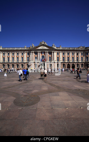 Das Capitolium im Place du Capitole, Toulouse, Midi-Pyrenäen, Frankreich Stockfoto