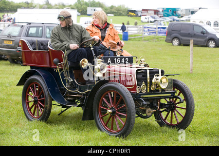 1909 Thomas Flyer Town car Stockfoto