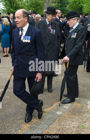 Alte Soldaten trugen ihre Militärmedaillen bei der Combined Cavalry Old Comrades Memorial Parade in Hyde Park London, England 2012 2010er, Großbritannien. HOMER SYKES Stockfoto