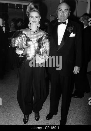Thurn und Taxis, Gloria Princess von, * 23.2.1960, deutscher Unternehmer, volle Länge, mit Ehemann Prinz Johannes, Bambi-Auszeichnungen, München, 13.12.1985, Stockfoto