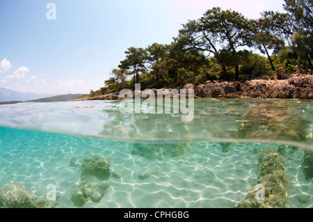 Split Level, Unterwasser Landschaft, Cleopatra Island (Cedar Island), Ägäis, Türkei Stockfoto