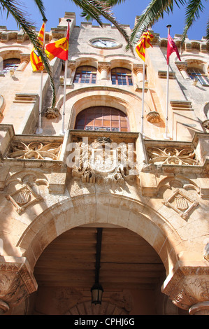 Ayuntamiento (Rathaus), Plaça Des Born, Ciutadella de Menorca, Menorca, Balearen, Spanien Stockfoto