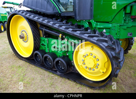 Tracks auf einem heavy-Duty-Traktor. Stockfoto