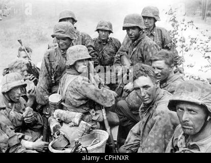 Waffen-SS-Soldaten der "Totenkopf" Division an der Ostfront 1942 Stockfoto