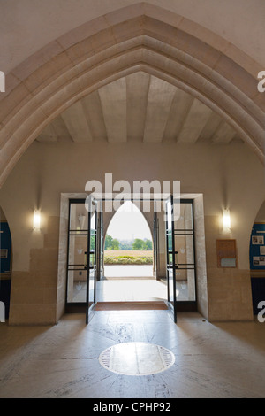 Innenansichten von Guildford Cathedral Stockfoto