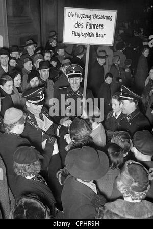 Hans Baur und seine Crew auf eine Fundraising, 1937 Stockfoto