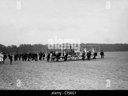 Eine Flugvorführung von Orville Wright in Berlin, 1909 Stockfoto