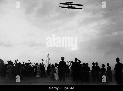 Flugvorführung von Orville Wright in Berlin, 1909 Stockfoto