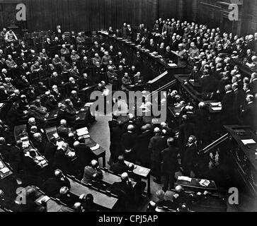 Theobald Bethmann Hollweg spricht im Reichstag, 1916 Stockfoto