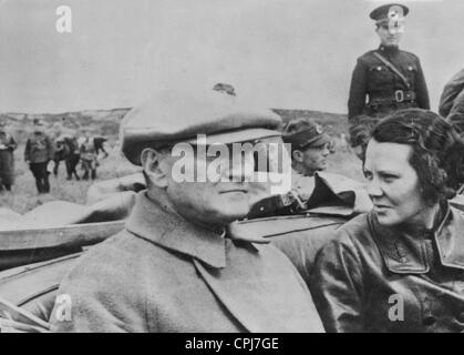 Mustafa Kemal Atatürk und seine Stieftochter Sabiha Gokcen Stockfoto
